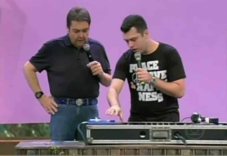 DJ Escola no programa do Faustão